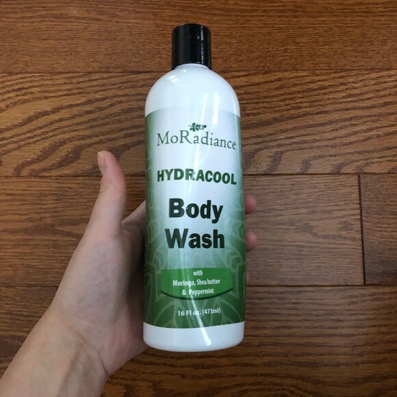 MoRadiance Hydracool Body Wash 16 oz Moringa - Picture 1 of 3